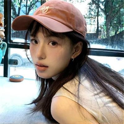 内心强大的美女白川