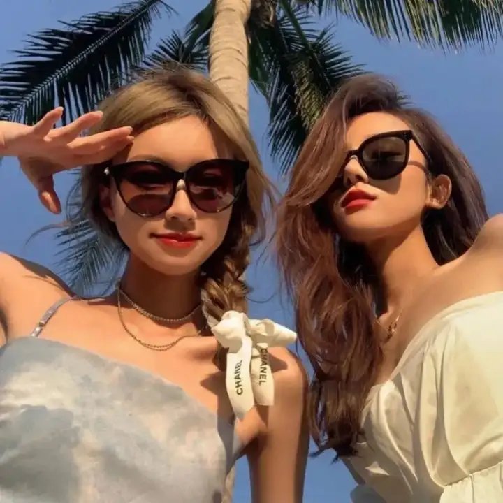 约翰和洞